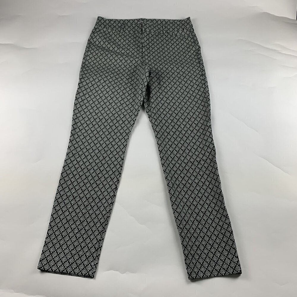 Old Navy Black and White Patterned Cropped Pants